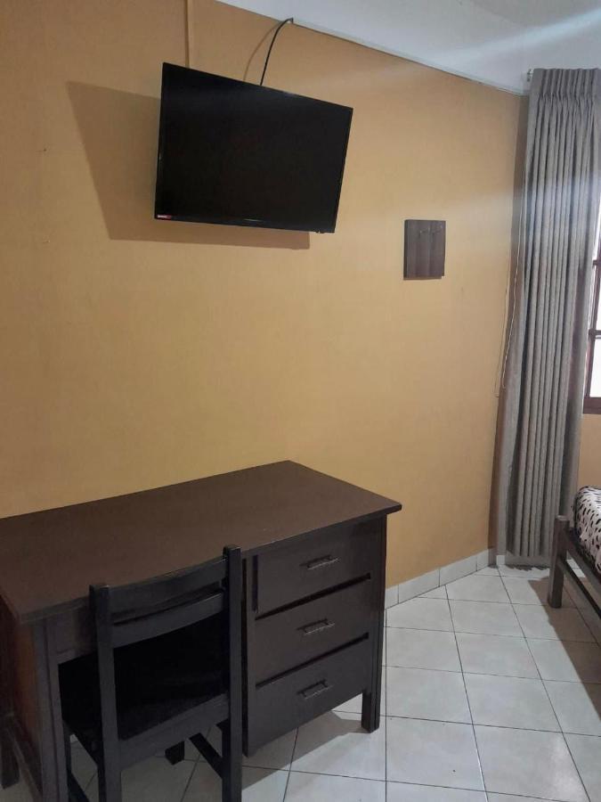 Hotel Urbano Tarija Zewnętrze zdjęcie