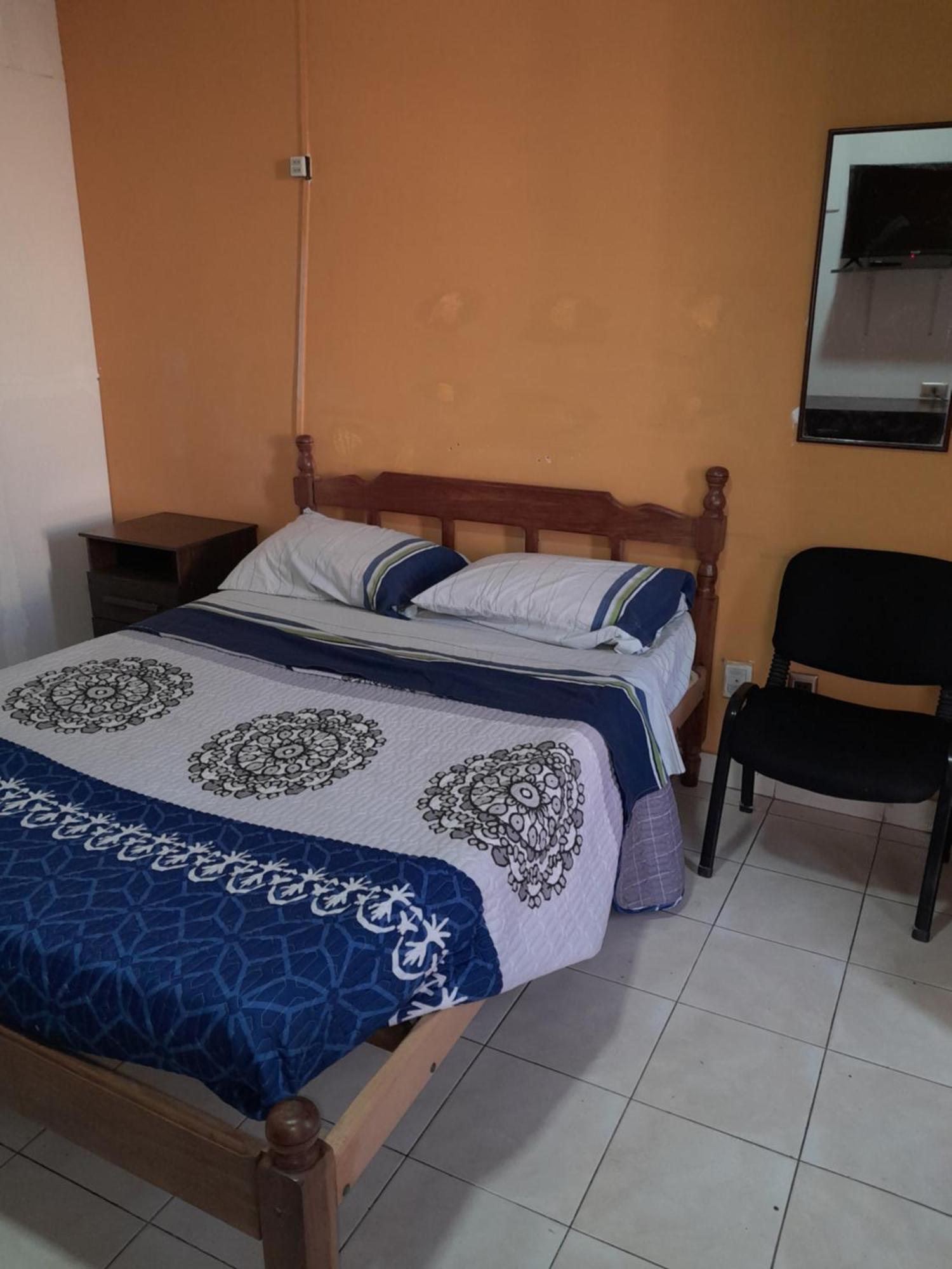 Hotel Urbano Tarija Zewnętrze zdjęcie